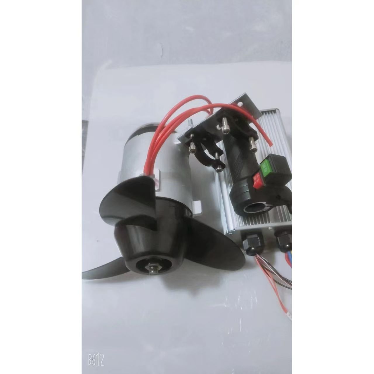 Elektryczny silnik do łodzi z  – Fishing Boat Outboard Motor recenzja i cena